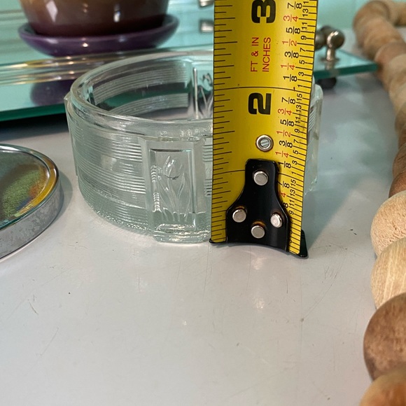 1950’s vintage glass tulip vanity jar - Picture 6 of 6